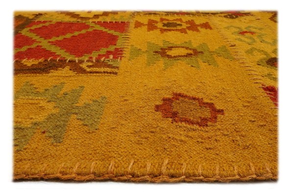 natural and artistic